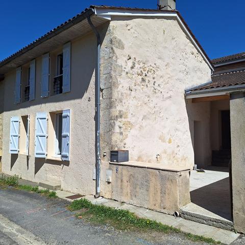 À SAISIR - Maison d'environ 67m² avec terrasse et stationnement sur une parcelle de 106m² , Sadirac À SAISIR - Maison d'environ 67m² avec terrasse et stationnement sur une parcelle de 106m² , Sadirac
