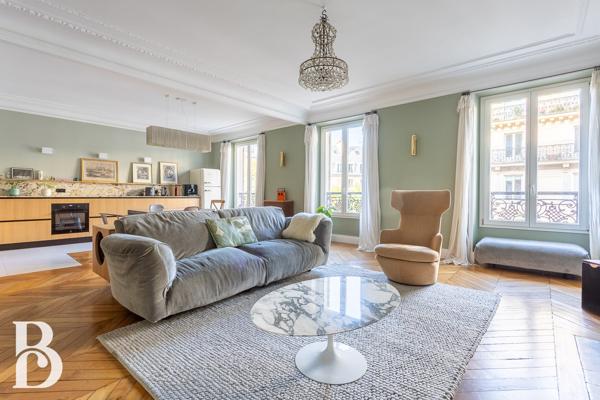 Paris (75010) APPARTEMENT HAUSSMANNIEN D’EXCEPTION – EXCLUSIVITÉ – SECTEUR SAINT-VINCENT-DE-PAUL, PARIS 10e