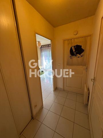 Porte d'Espagne, idéal investisseur F2 avec terrasse et parking