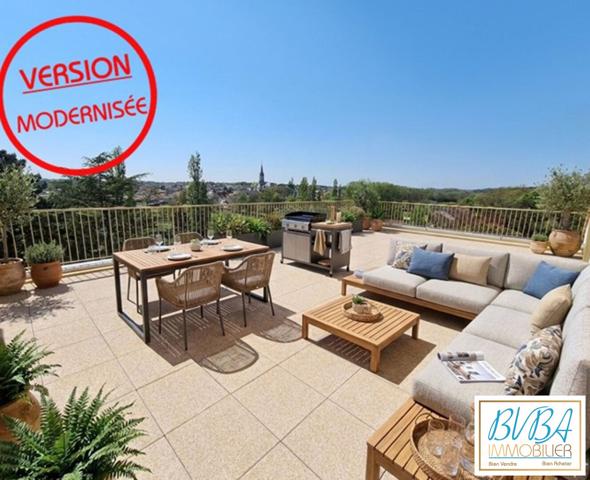 Superbe Appartement au Dernier Étage avec Grande Terrasse , Port saint pere Superbe Appartement au Dernier Étage avec Grande Terrasse , Port saint pere