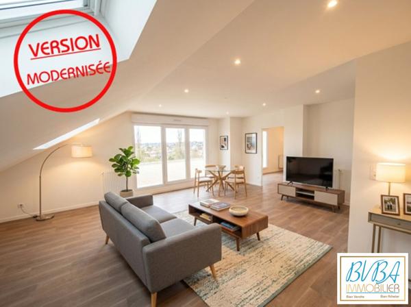 Superbe Appartement au Dernier Étage avec Grande Terrasse , Port saint pere Superbe Appartement au Dernier Étage avec Grande Terrasse , Port saint pere