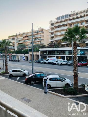 Location appartement 3 pièces 73,71 m² Le Cannet