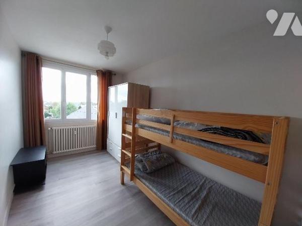 VITRE. Quartier Les Promenades. Appartement Type 3 de 70 m2 Hab. au 2ème étage (sans asc.) avec...