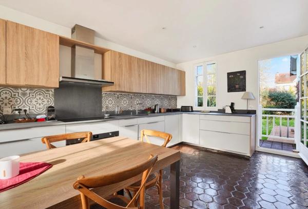 Maison Le Pecq - LIMITE LE VÉSINET