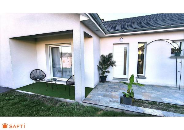 Très belle maison de ville plain pied de 98 m2 avec terrain de 650 m2