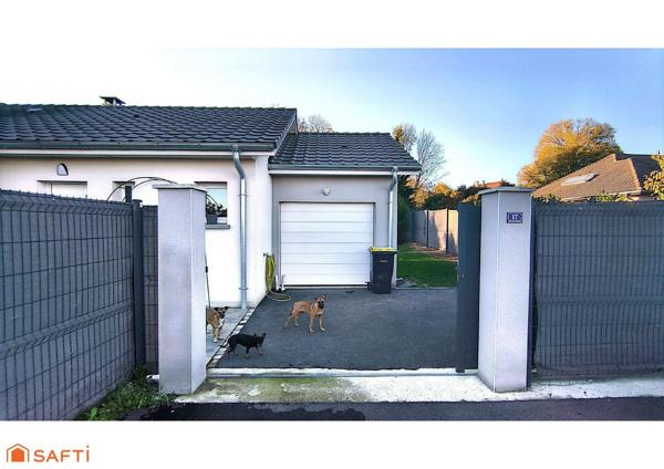 Très belle maison de ville plain pied de 98 m2 avec terrain de 650 m2