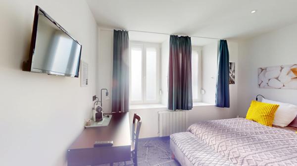 Maison 10 pièces 253.93 m2