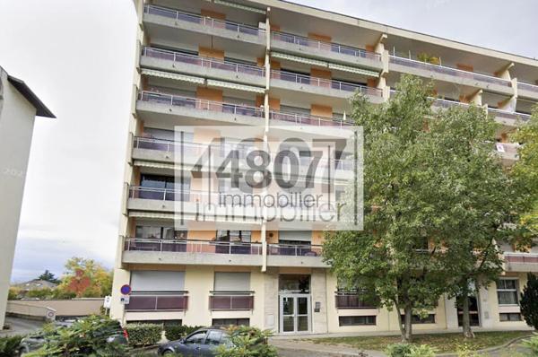 Parking / Box à vendre à Gaillard (74240)