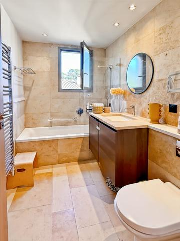 Appartement Mougins 3 pièces terrasse piscine parking