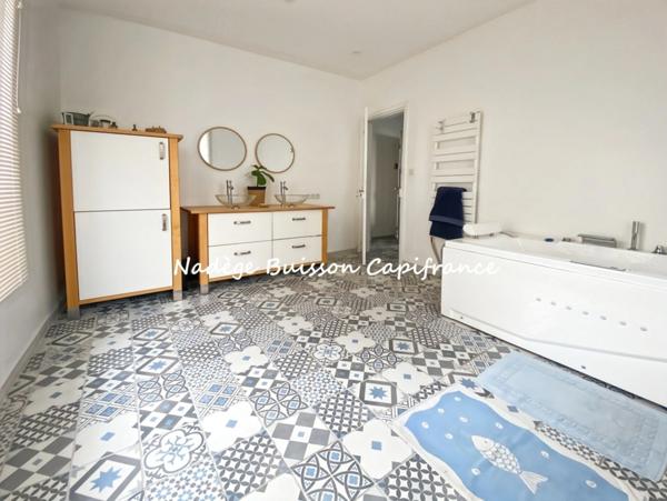 Villa de 6 pièces à vendre OUISTREHAM RIVA-BELLA