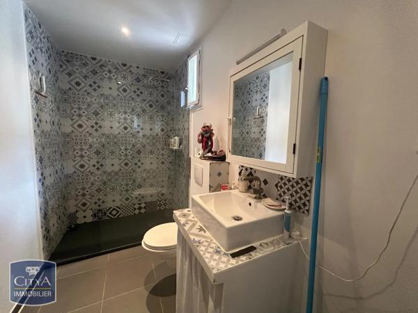 Appartement à louer 6 pièces 121.6m² Versailles (78000)