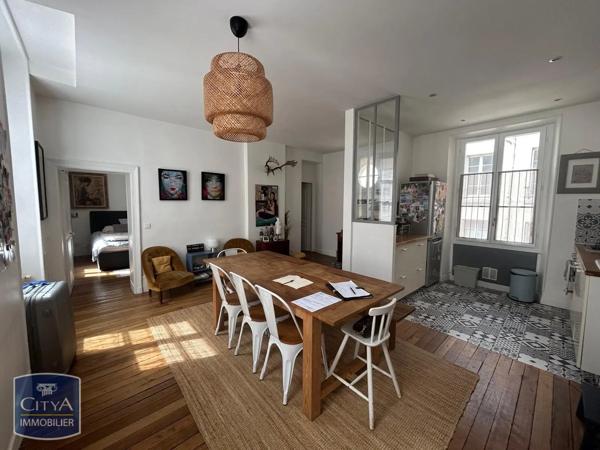 Appartement à louer 6 pièces 121.6m² Versailles (78000)
