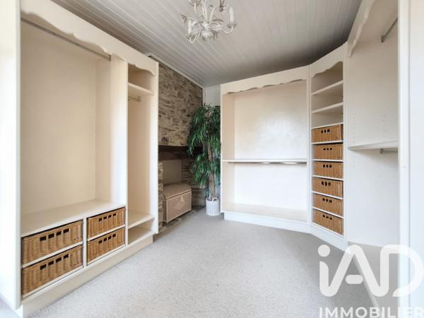Maison à vendre 8 pièces 230 m² Saint-Lô