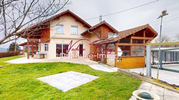 Maison à vendre 12 pièces de 241 m²