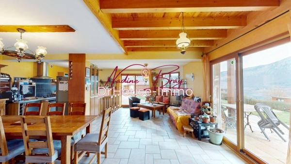 Maison à vendre 12 pièces de 241 m²