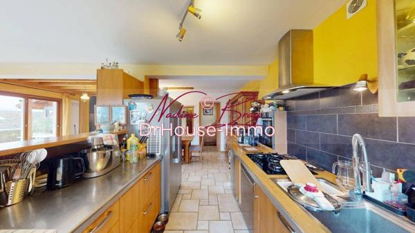 Maison à vendre 12 pièces de 241 m²