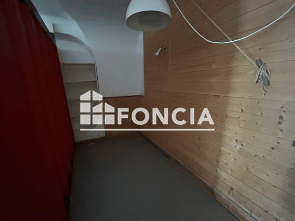 Location Local commercial 2 pièces 47.9 m² - 9 RUE RICHER Noirmoutier En L'ile 85330