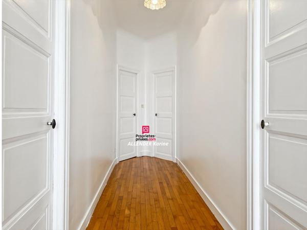 Maison Sens 8 pièce(s) 263 m2