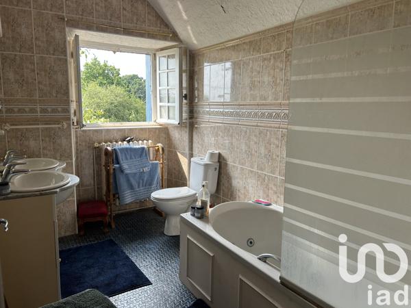 Maison à vendre 10 pièces 223 m² Jugon-les-Lacs