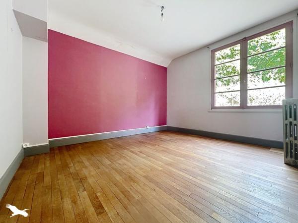 Maison 69 000 € Bruère-Allichamps 4 p 75 m² DPE E