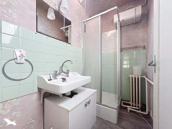 Maison 69 000 € Bruère-Allichamps 4 p 75 m² DPE E