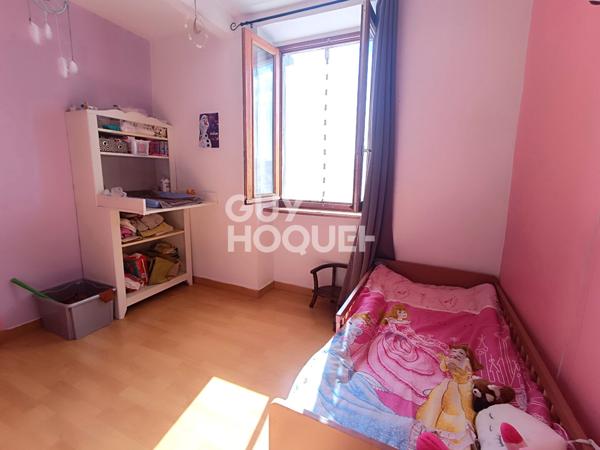 Maison centre village avec jardin