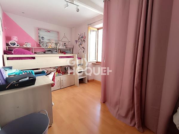 Maison centre village avec jardin