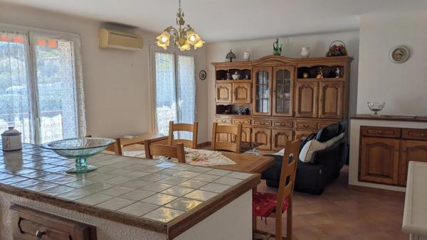 Appartement 81m2 à vendre 4 pièces avec balcon filant 10m2 DRAGUIGNAN (83)