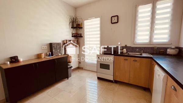 Spacieux appartement centre Alès, charme et potentiel