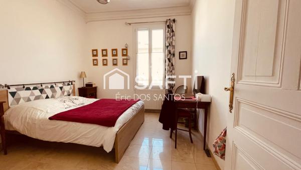 Spacieux appartement centre Alès, charme et potentiel