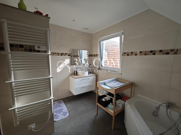 Maison 6 pièce(s) 4 chambre(s) 160 m²