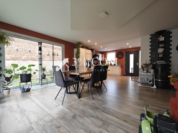 Maison 6 pièce(s) 4 chambre(s) 160 m²