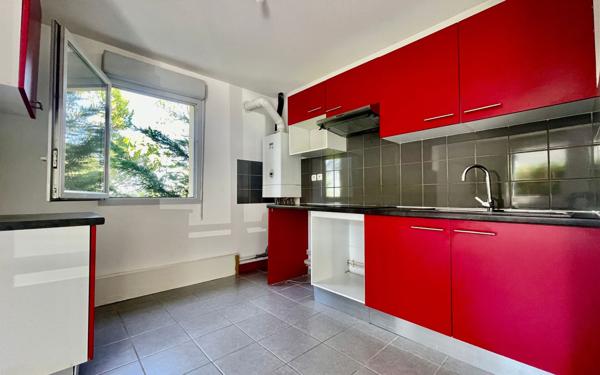 Appartement à vendre    4 pièces • 97 m2 Escalquens