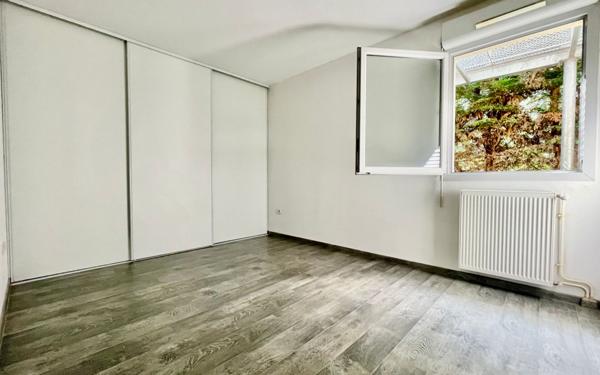 Appartement à vendre    4 pièces • 97 m2 Escalquens
