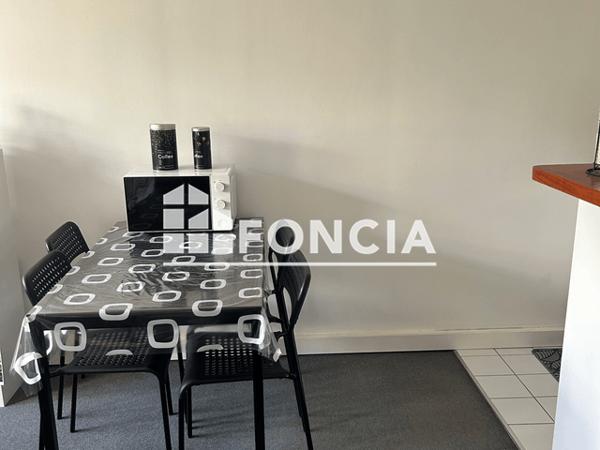 Location Appartement meublé 2 pièces 40.3 m² - 248 AVENUE DE GRAMMONT Tours 37000