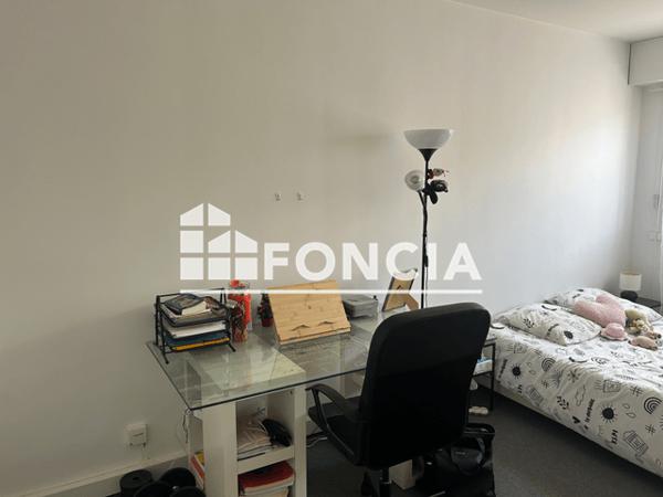 Location Appartement meublé 2 pièces 40.3 m² - 248 AVENUE DE GRAMMONT Tours 37000
