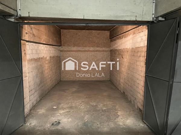 Rue de la Tour : Box de 14m2 dimensions : 5m x 2,80m