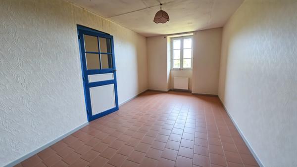 Maison à vendre 2 pièces Noyant-Villages (49)