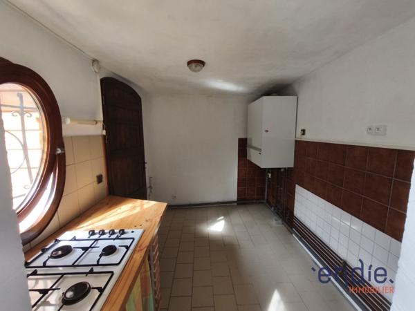 Maison 2 chambres et cour