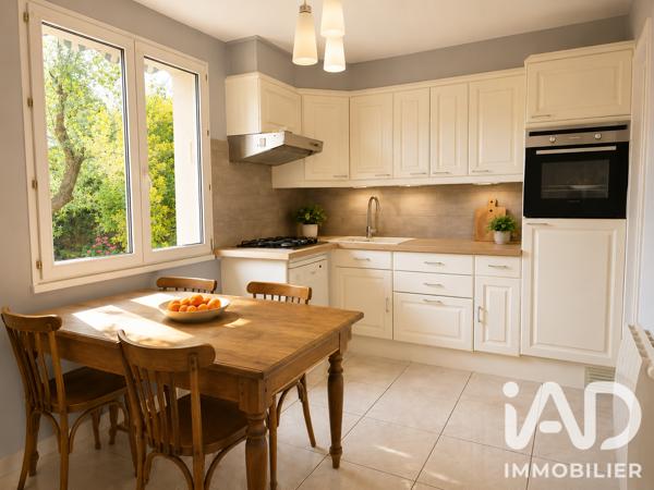 Maison à vendre 4 pièces 83 m² Les Mureaux