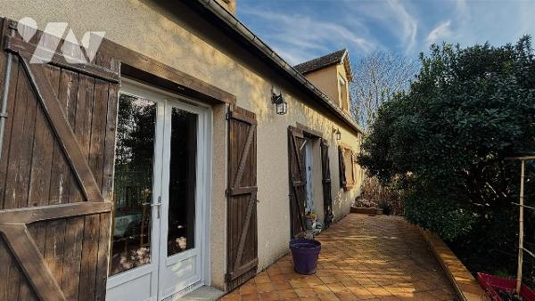 À vendre – Pavillon 5 chambres – 135 m² – Courcebœufs