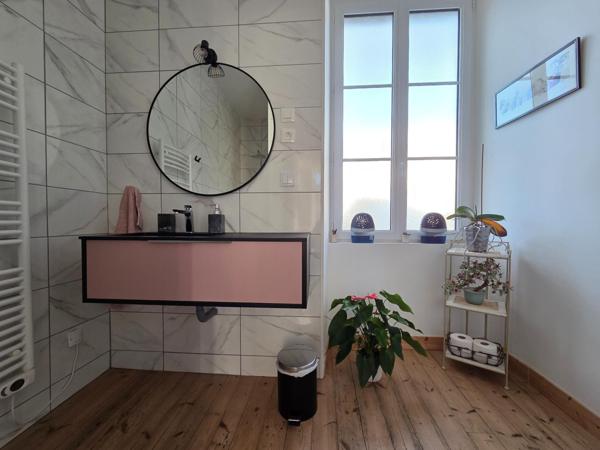 Maison à AULNAY, 17470 - 7 pièces 194m²