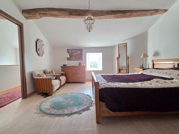 Maison à AULNAY, 17470 - 7 pièces 194m²