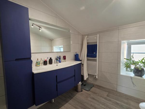 Maison à AULNAY, 17470 - 7 pièces 194m²