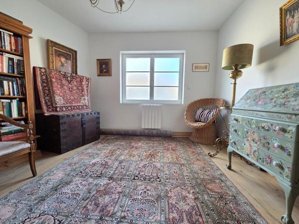 Maison à AULNAY, 17470 - 7 pièces 194m²