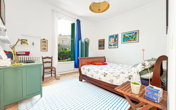 Maison à vendre    5 pièces • 126 m2 Nice