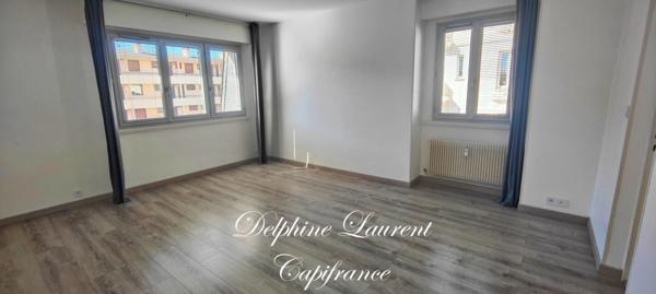 Appartement à vendre grand 2 pièces de 52,19 M² à CABOURG (14)