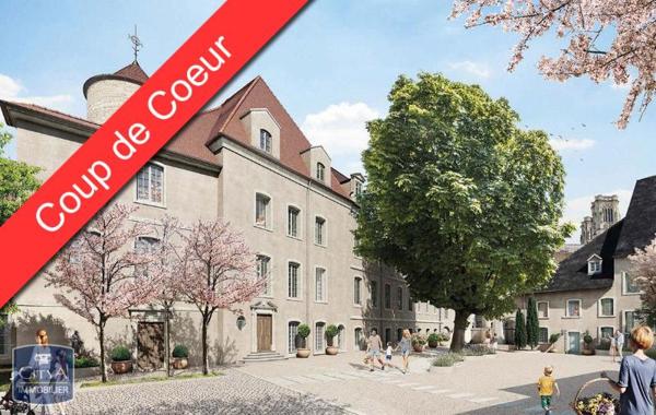 Appartement à louer 3 pièces 81.5m²