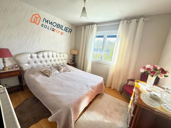 Maison familiale avec beau potentiel d’aménagement