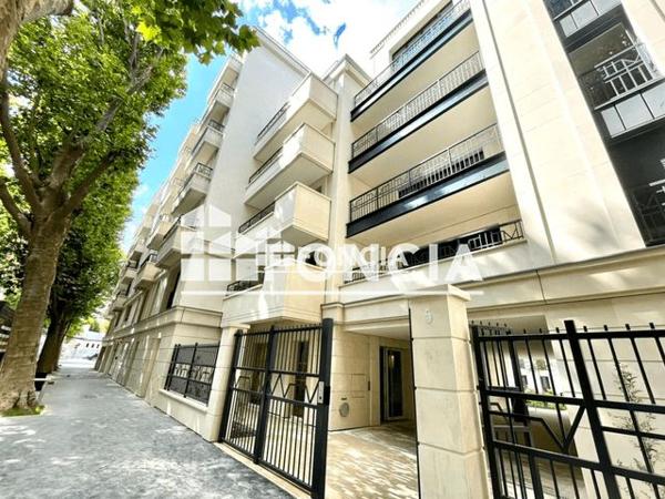 Location Appartement 3 pièces 67.5 m² - 67 AVENUE MICHELET St Ouen 93400